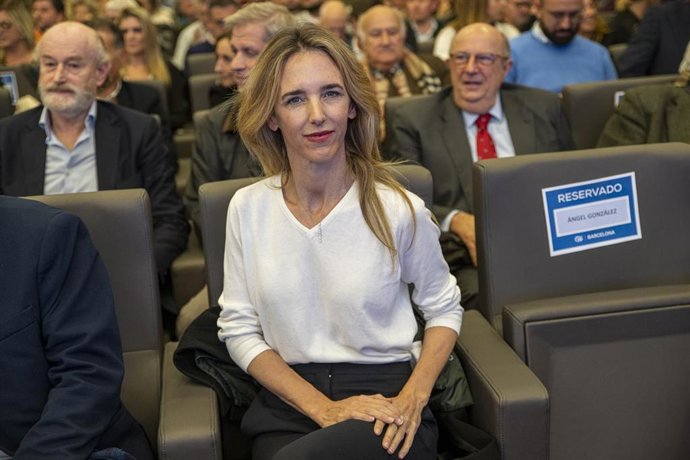 Archivo - La diputada del PP, Cayetana Álvarez de Toledo, durante el acto en el que el presidente del PP, Alberto Núñez Feijóo, presenta al candidato Daniel Sirera  a la Alcaldía de Barcelona en el Auditorio MGS, a 25 de enero de 2023, en Barcelona, Cat