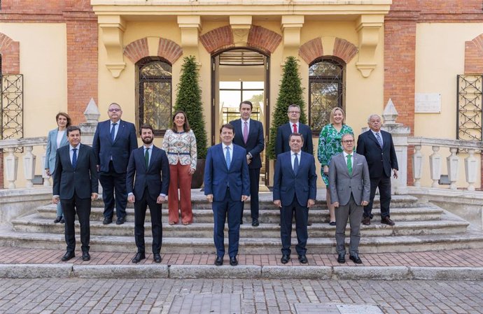 Foto de familia del Consejo de Gobierno de la Junta