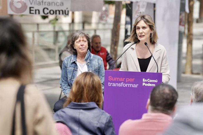 La líder de los comuns, Jéssica Albiach, en un acto de campaña en Vilafranca del Peneds (Barcelona).