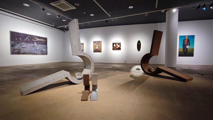 El Museo de Nerja acoge la muestra 'Diletantes en lo Axarco'