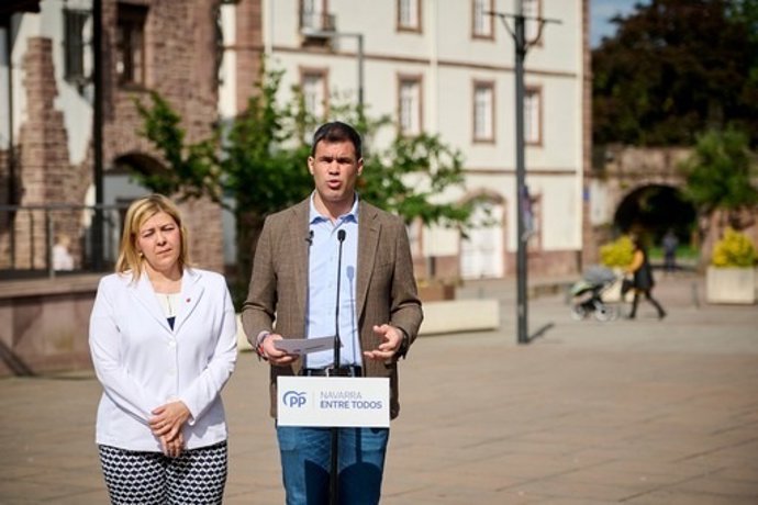 Acto de Javier García, del PPN, este jueves en Elizondo.