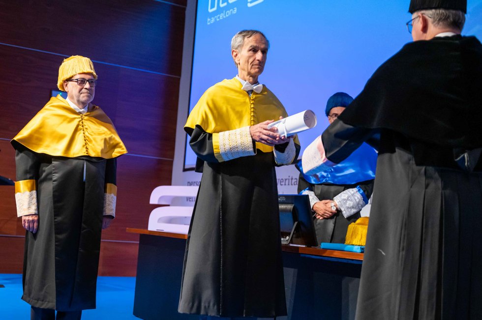 Eduardo Bruera, referente mundial en cuidados paliativos, investido Doctor Honoris Causa por UIC Barcelona