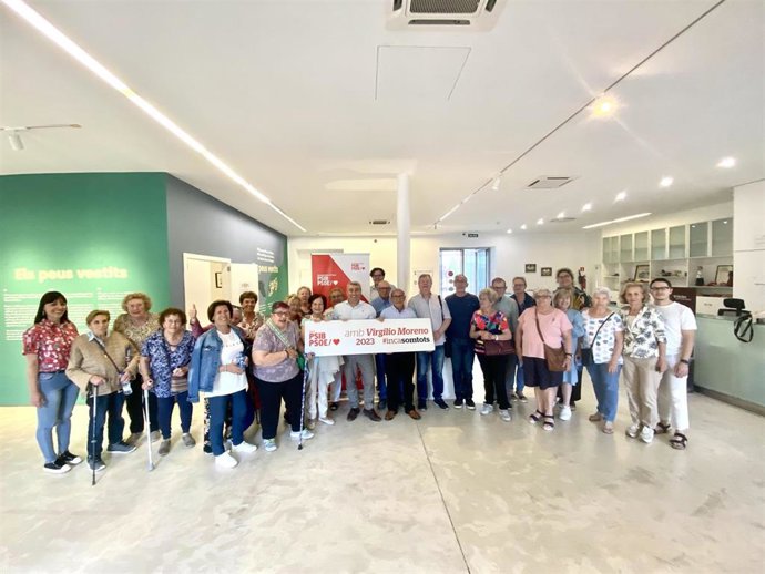 Reunión del candidato del PSIB a la alcaldía de Inca, Virgilio Moreno, con entidades de personas mayores.