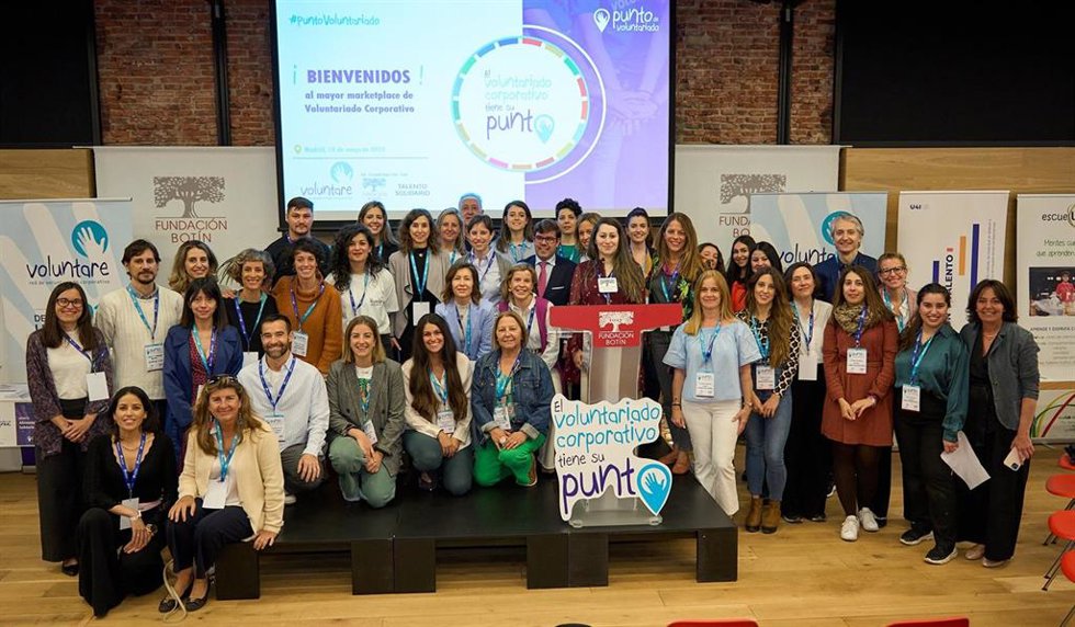 Empresas y organizaciones sociales se dan cita en la 6 edición del Punto de Voluntariado de Voluntare en Fundación Botín