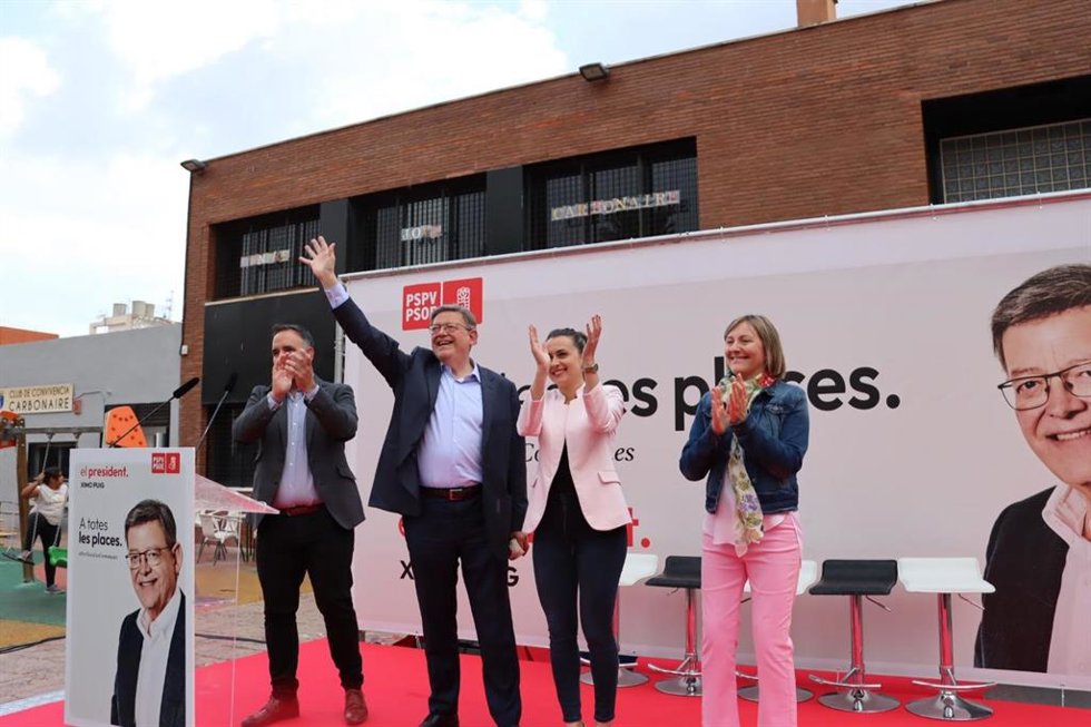 Ximo Puig participa en un acto en La Vall d'Uixó (Castellón)