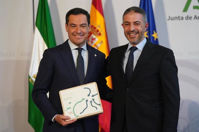 Nota De Prensa. Moreno: La Colaboración Entre Cepsa Y El Gobierno Andaluz Va A Dar Muy Buenos Frutos En Beneficio Del Desarrollo Económico Y Social De Andalucía