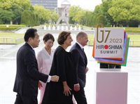 Los miembros del G7 homenajean en Hiroshima a las víctimas de la bomba atómica