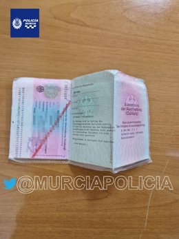 Imagen del documento de identificación falso