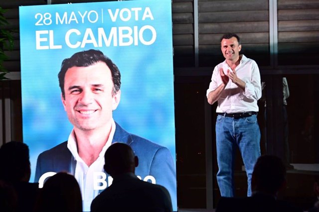 Bruno García en el acto de apertura de campaña electoral.