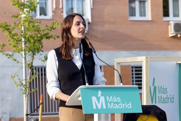 Archivo - La candidata de Más Madrid a la Alcaldía, Rita Maestre, en un mitin en Vicálvaro