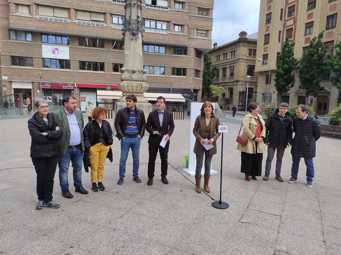 La candidata de Geroa Bai a la Presidencia del Gobierno de Navarra, Uxue Barkos, en un acto electoral en Pamplona.