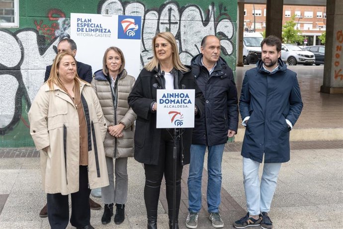 La candidata del Partido Popular a alcaldesa de Vitoria-Gasteiz, Ainhoa Domaica
