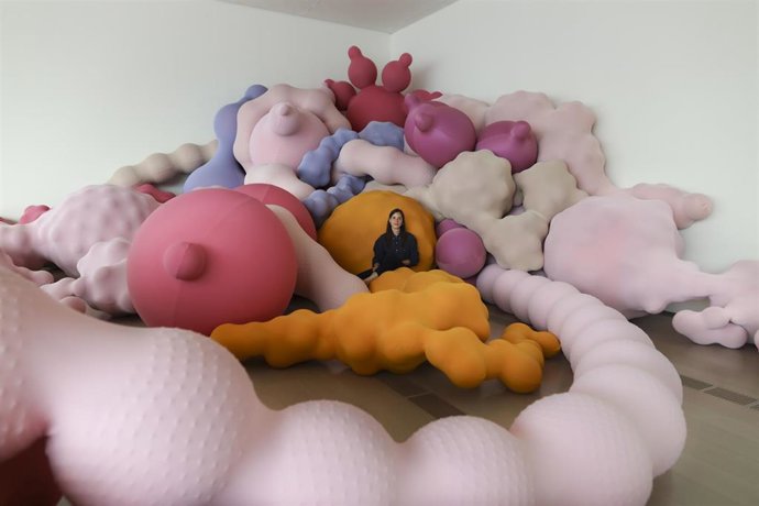 Exposición 'Enredos: Eva Fábregas' en el Centro Botín.