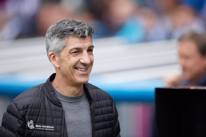 Imanol Alguacil head coach of Real Sociedad looks on during the La Liga Santander match between Real Sociedad and Girona FC at Reale Arena on May 13, 2023, in San Sebastian, Spain.