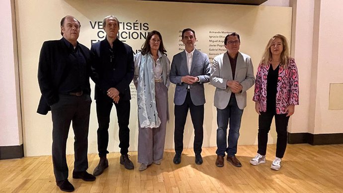 La UCLM cierra en Toledo la itinerancia regional de la muestra homenaje a Patxi Andión