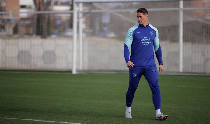 El entrenador del juvenil del Atlético de Madrid, Fernando Torres.