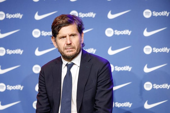 Archivo - Mateu Alemany attends during the press conference after the presentation of Robert Lewandowski as new player of FC Barcelona at the Spotify Camp Nou Stadium on August 5, 2022, in Barcelona, Spain.