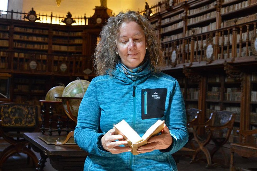 Carmen del Pilar Viñuela, exalumna del Máster-Título Propio de Escritura Creativa en Español de la Universidad de Salamanca.
