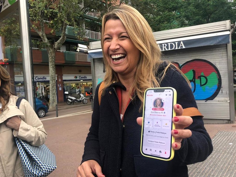 La candidata de Valents a la alcaldía de Barcelona, Eva Parera, ha abierto un perfil en la red de citas Tinder