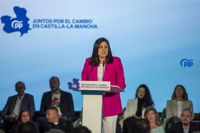 La candidata del PP a la alcaldía de Cuenca, Bea Jiménez