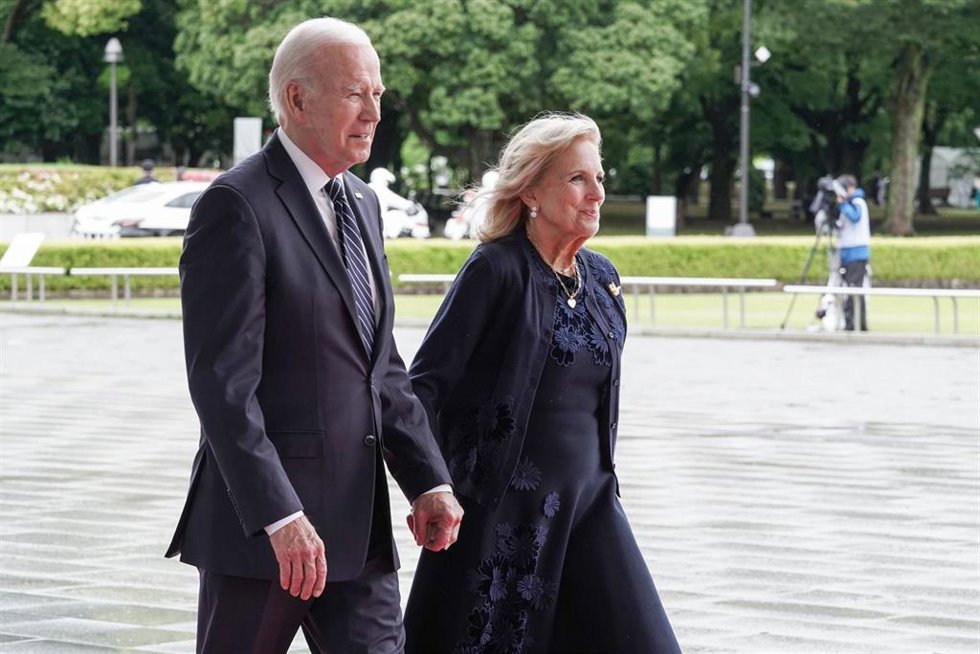 El presidente de Estados Unidos, Joe Biden, y la primera dama, Jill Biden, en su viaje a Japón