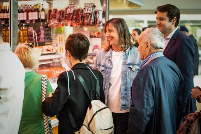 La candidata del PSOE a la Alcaldía de Zaragoza, Lola Ranera.