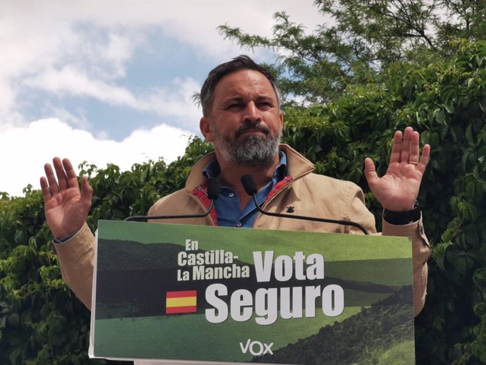 Archivo - El líder de Vox, Santiago Abascal, en un acto en Guadalajara