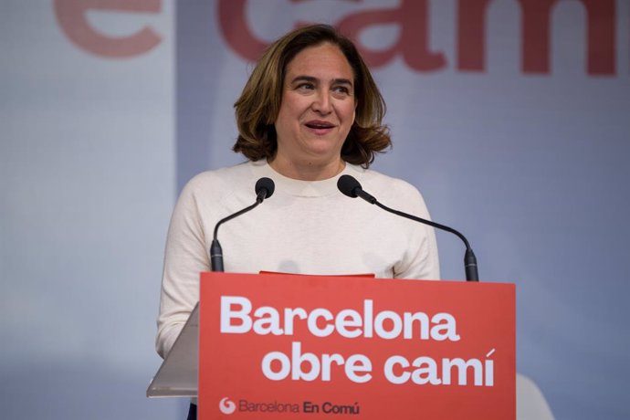 L'alcaldessa de Barcelona i candidata de BComú a la reelecció, Ada Colau, en un míting al Mirador del Carmel, a 20 de maig del 2023, a Barcelona