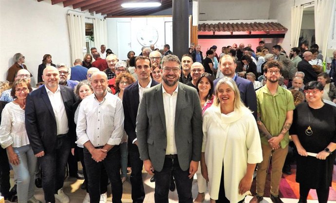La candidata de MÉS a la alcaldía de Marratxí, Aina Amengual, y el coordinador de MÉS per Mallorca y candidato a la presidencia del Govern, Lluís Apesteguia