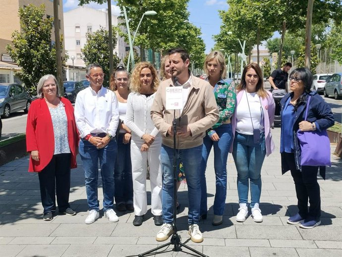 Rubn Viñuales i Meritxell Batet en un acte a Tarragona.