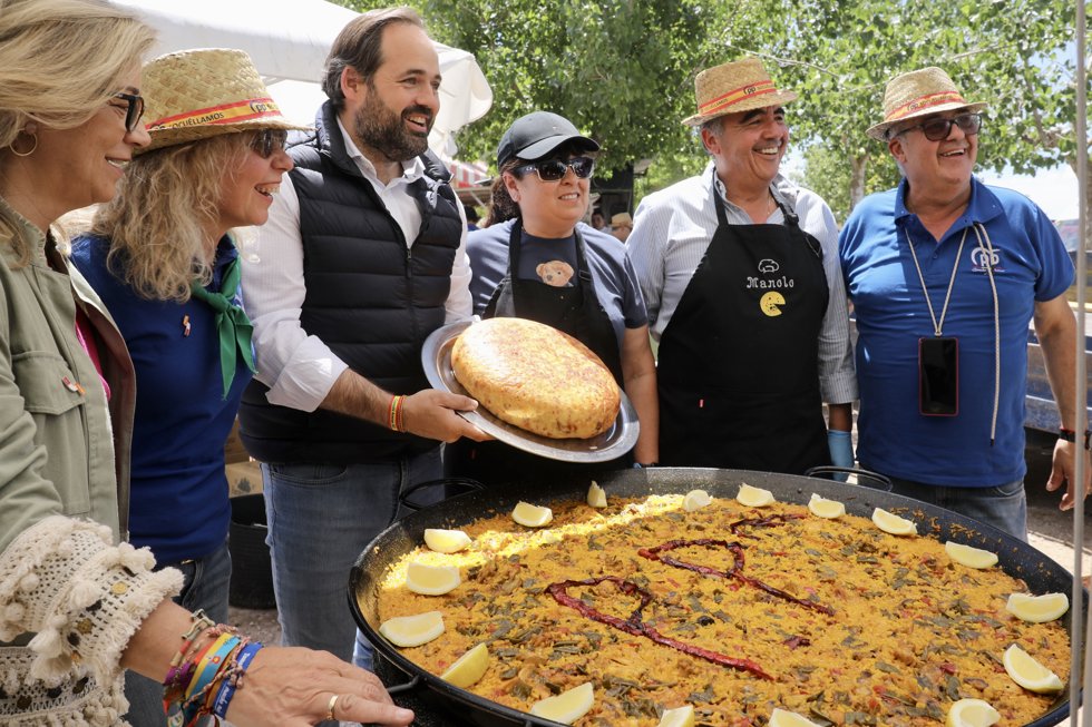 El candidato del PP a la Presidencia de C-LM, Paco Núñez, en Socuéllamos