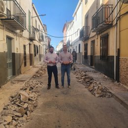 El diputado de Infraestructuras Municipales realiza una visita técnica a obras de Cabra del Santo Cristo.