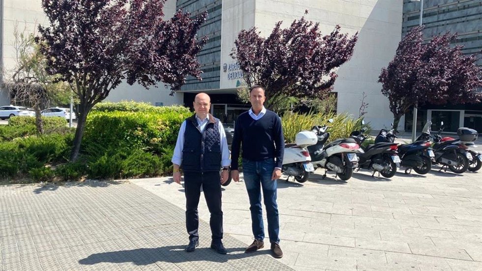 El cabeza de lista de VOX a las Cortes de Aragón por la provincia de Zaragoza, Santiago Morón.