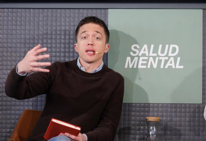 Archivo - El líder de Más País, Iñigo Errejón, durante la presentación del Informe Precariedad laboral y salud mental: conocimientos y políticas, en el Impact Hub Piamonte, a 17 de marzo de 2023, en Madrid (España). 