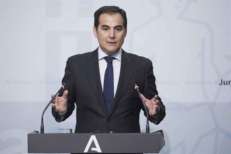 Archivo - El consejero de Justicia, Administración Local y Función Pública de la Junta de Andalucía, José Antonio Nieto, en una imagen de archivo