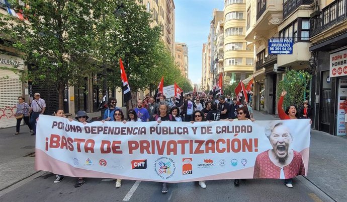 Trabajadoras de Atención Domiciliaria denuncian la "precariedad" tras la privatización del sector de la dependencia