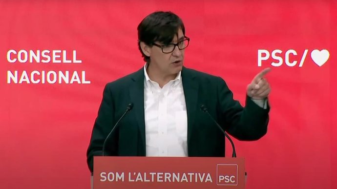 Archivo - El líder del PSC al Parlament, Salvador Illa