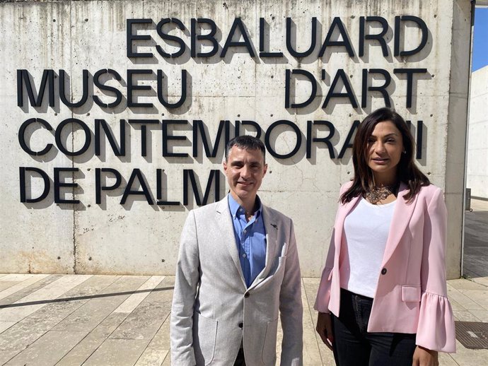 Los candidatos de El PI al Ayuntamiento de Palma, Carles Cabrera y Coloma Bover.