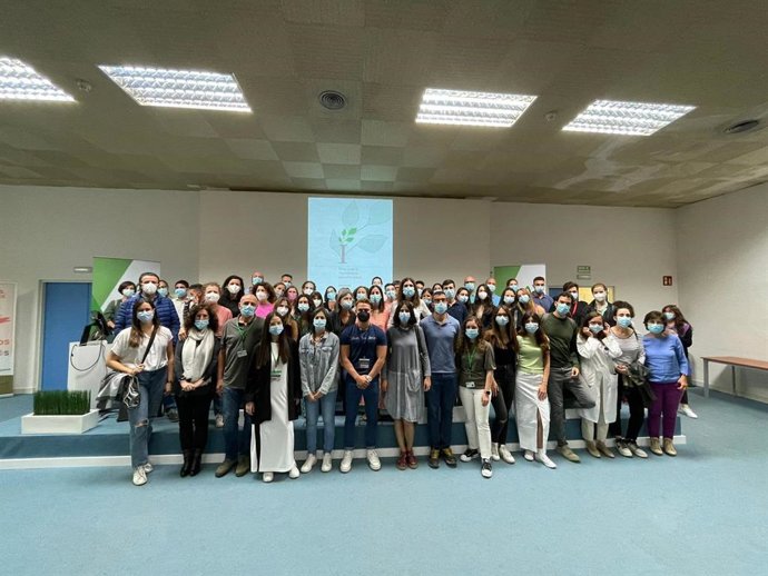 El Hospital Clínico de Málaga presenta el primer manual práctico de Terapia Psicodinámica que permite al paciente conocer su enfermedad