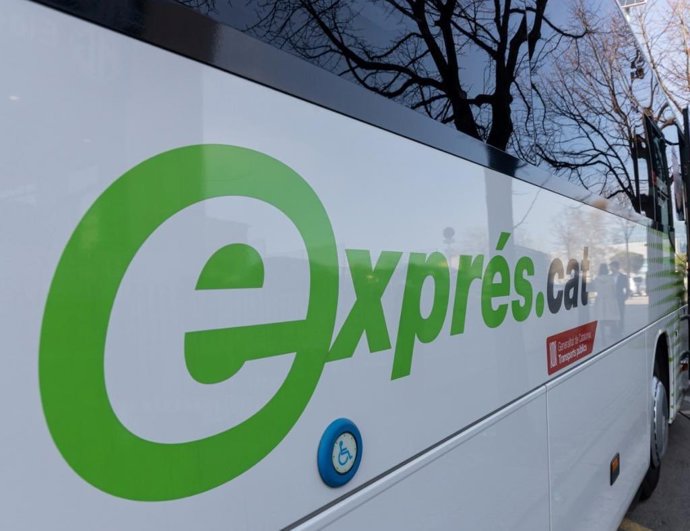 Imatge d'un bus exprés e19 Alella-Barcelona