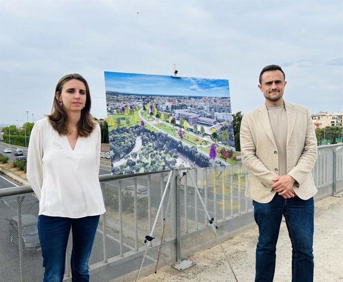 La candidata de Unidas Podemos a Cort, Lucía Muñoz, y el candidato al Consell, Ivan Sevillano.