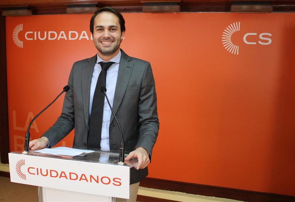 El candidato de Ciudadanos a la Presidencia del Gobierno de La Rioja, Ángel Íñiguez