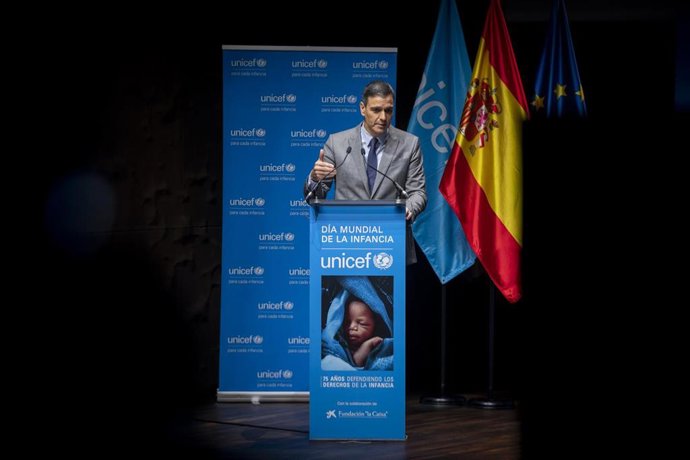 Archivo - El presidente del Gobierno, Pedro Sánchez, clausura el acto Infancia y futuro. Voces y miradas en tiempo de crisis en Caixa Fórum Madrid, a 21 de noviembre de 2022, en Madrid (España)
