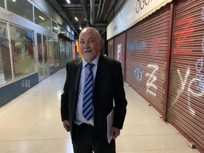 El representante de los comerciantes de las Galerías de la Plaza de España, abogado y cotitular de uno de los locales, Bernat Feliu