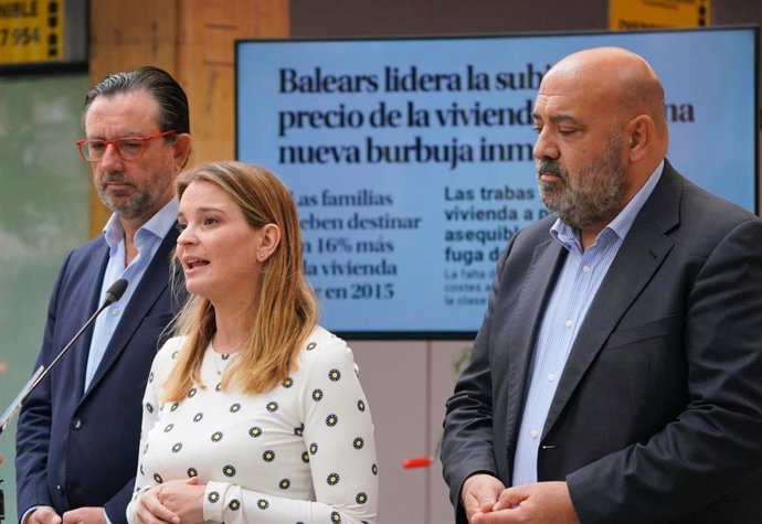 La candidata del PP al Govern Marga Porhens y el candidato a la alcaldía de Palma Jaime Martínez presentan las propuestas en materia de vivienda