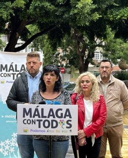 La candidata a la Alcaldía de Málaga de la confluencia de Izquierda Unida, Podemos, Verdes Equo, Más País, Alianza Verde e Iniciativa del Pueblo Andaluz, Toni Morillas, en rueda de prensa