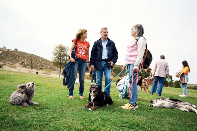 El candidato de Cs-Tú Aragón, Daniel Pérez Calvo, apuesta por la integración de las mascotas en la ciudad.