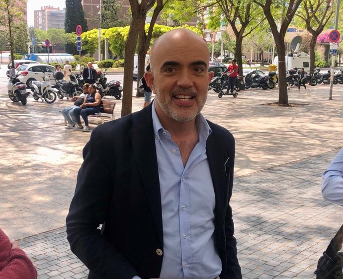 El candidato del PP a la alcaldía de Barcelona, Daniel Sirera