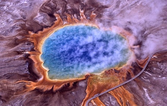 Archivo - Evidencias de una corriente profunda de magma debajo de Yellowstone
