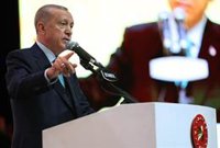 Erdogan dice que la población "declaró su voluntad" al dar la mayoría a su coalición en las parlamentarias en Turquía